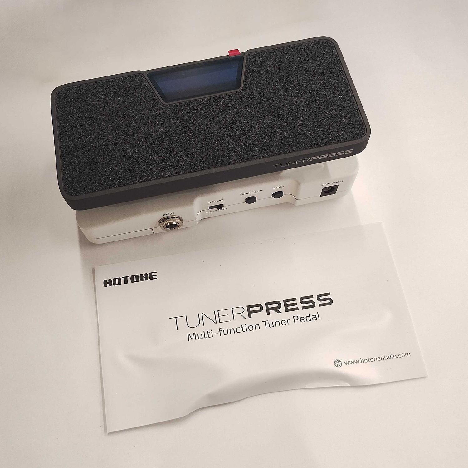 【箱汚れ】【未使用】Hotone Tuner Press チューナー／ボリューム／エクスプレッション／バッファーペダル