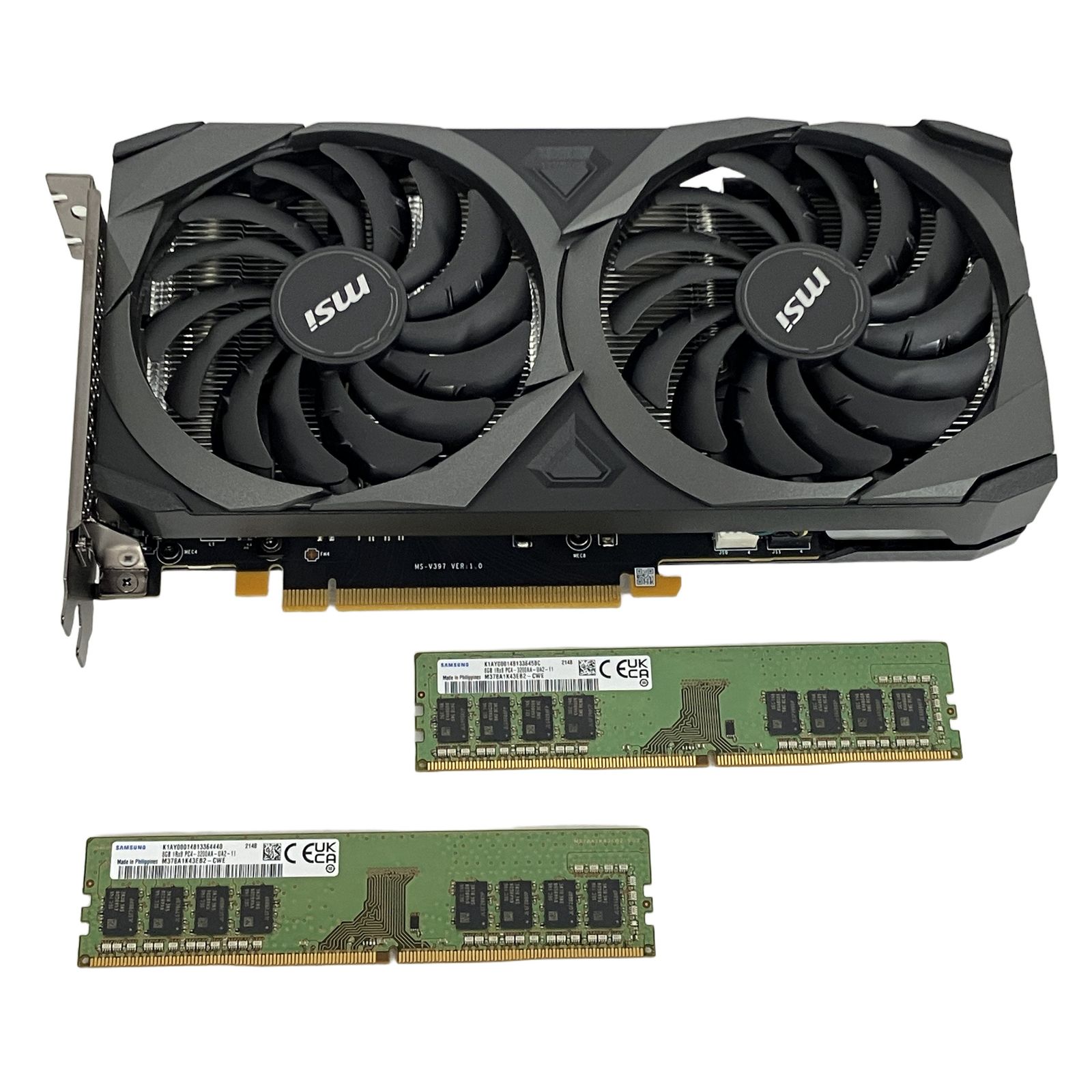 グラフィックボード msi GEFORCE RTX 3050 メモリ SAMSUNG 8GB ×2枚 セット PC パーツ 周辺 機器 ジャンク T11573134