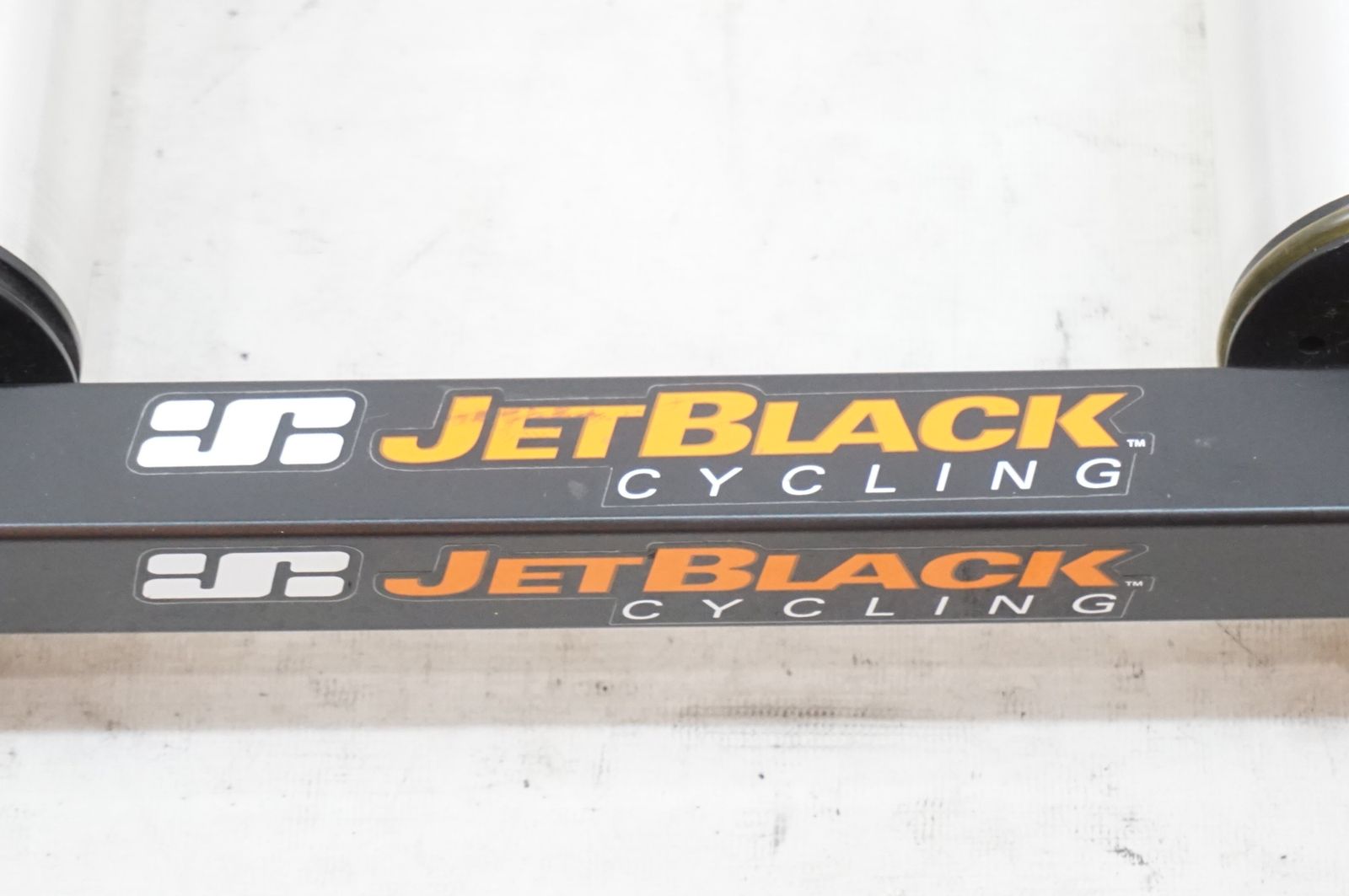 JETBLACK 「ジェットブラック」 R1 三本ローラー / バイチャリ浦和ベース