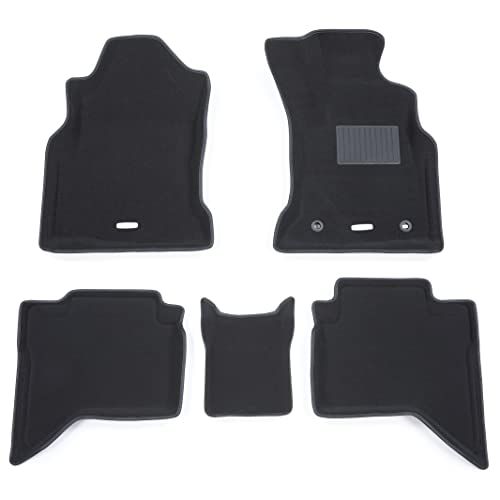 N◆クラッツィオ(Clazzio) フロアマット 立体タイプ 1台分セット ハイラックス GUN125 H29(2017)/9?R8(2026)/5 スタンダードタイプ ブラック ET-1200 【5CETB1200K】 13,549円