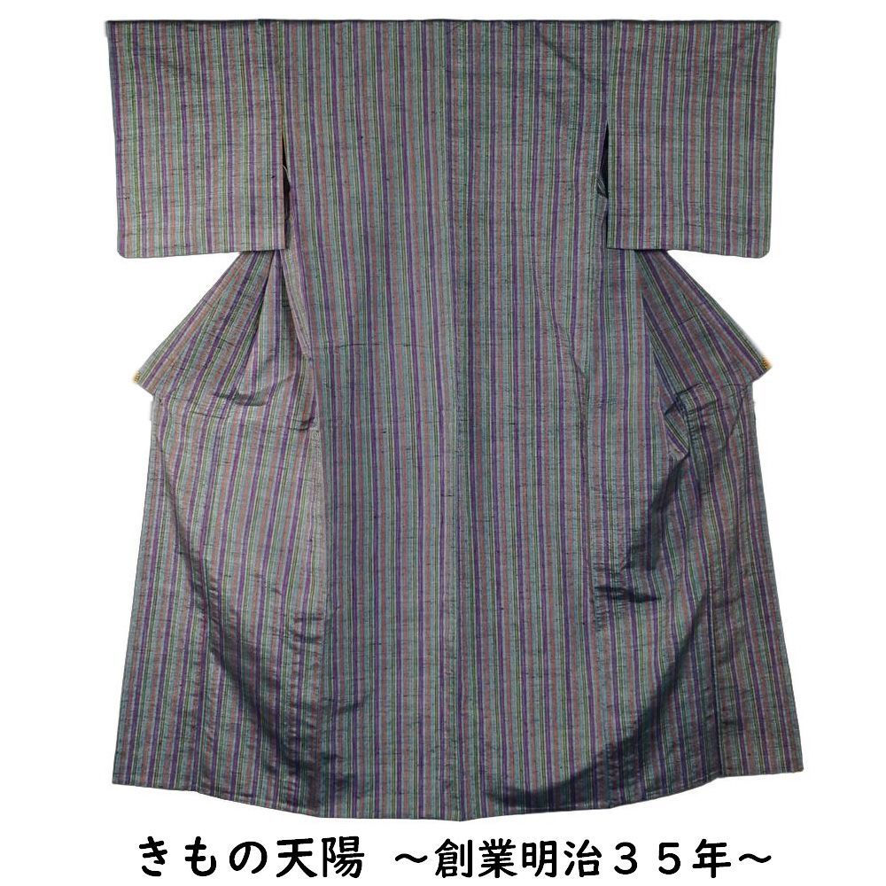 単衣 着物 紬 縞模様 銀鼠色系 Mサイズ 紬 【中古 単衣 着物 紬 リサイクル 紬 着物 中古 紬 正絹 リサイクル着物 単衣 紬 つむぎ 紬地 ひとえ 単衣着物 】