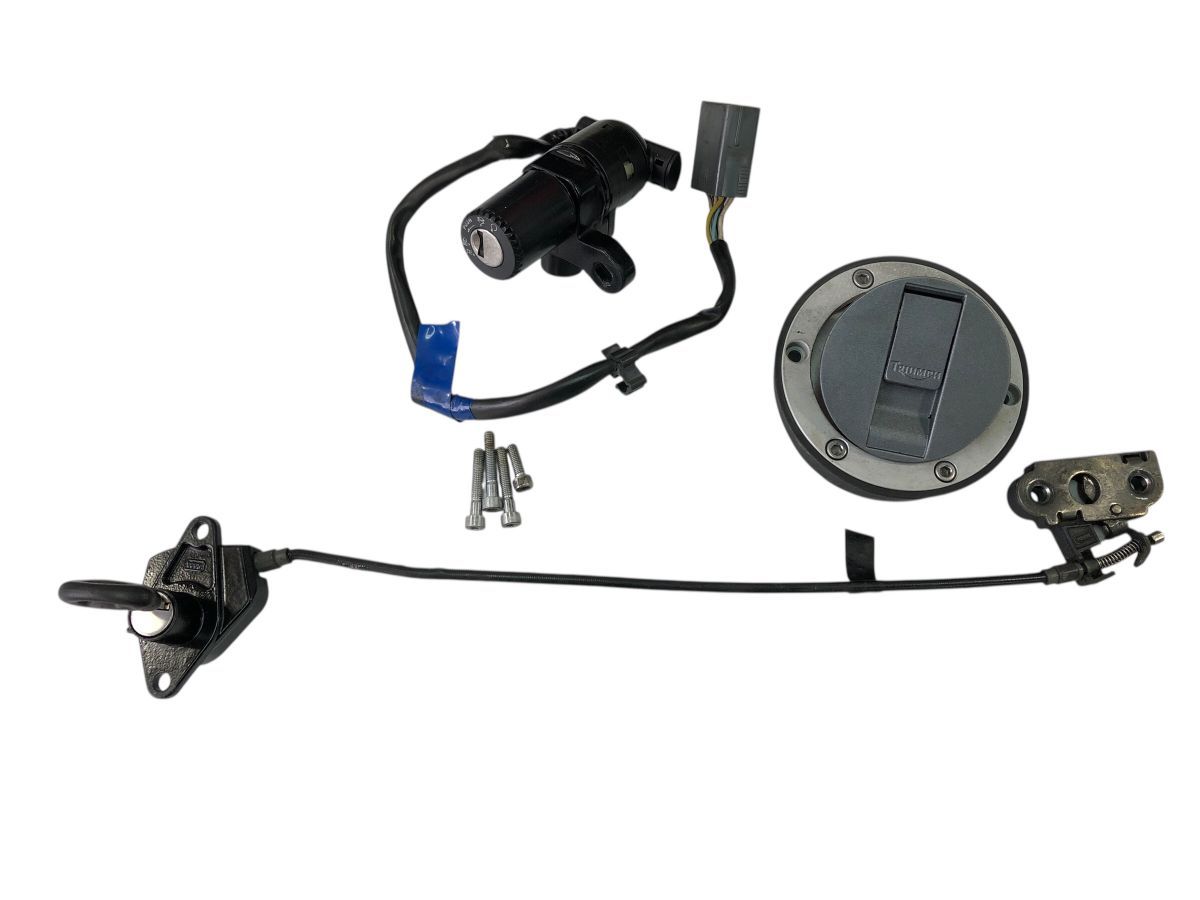 トライアンフ デイトナ675R 09-13年モデル キーセット タンクキャップ シートロック セット 作動OK 流用にも(中古)2974-N5570