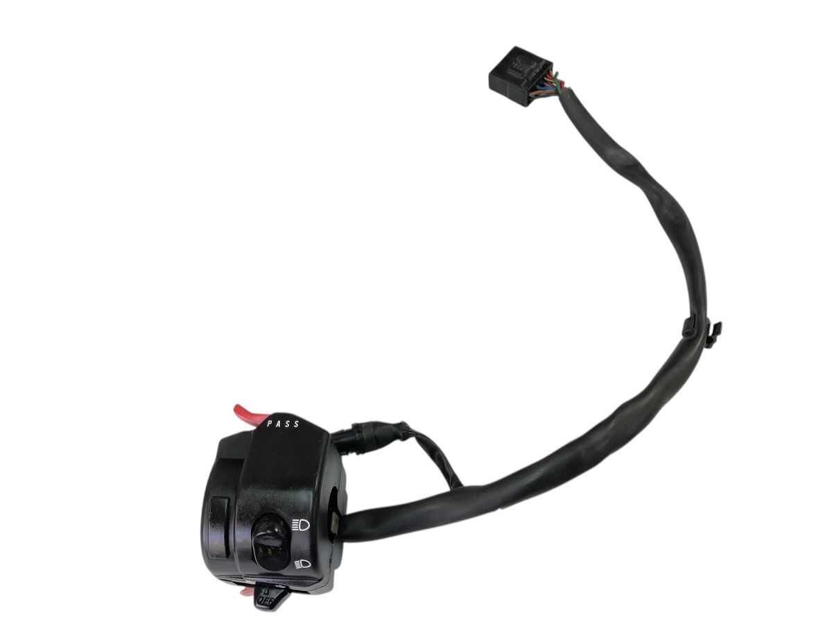 トライアンフ　デイトナ675R　09-13年モデル　左　スイッチボックス　作動OK　ハーネス切れ無し　補修　流用にも（中古）2974-N5576