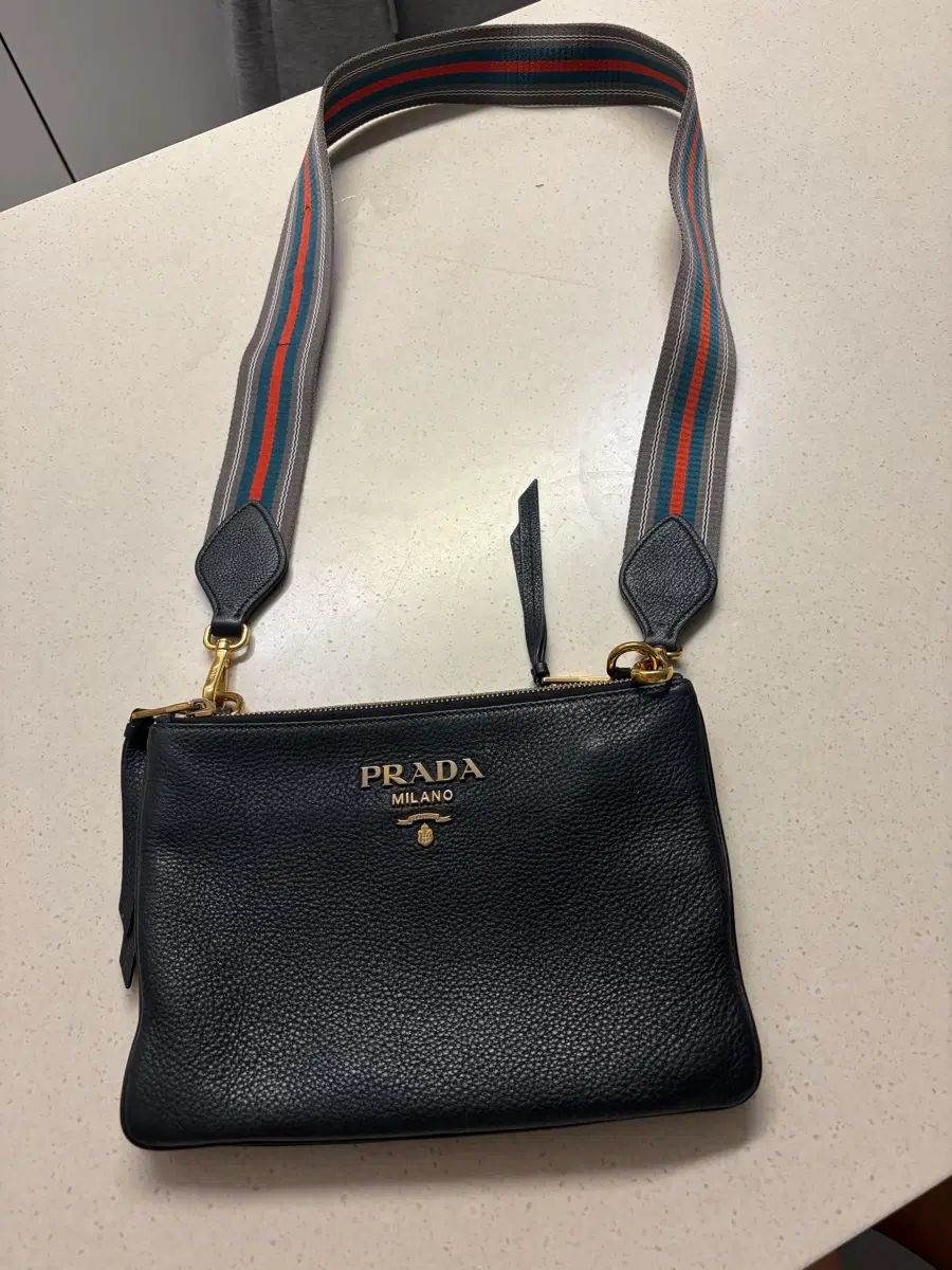 プラダ ブラック PRADA PRADA ブラック