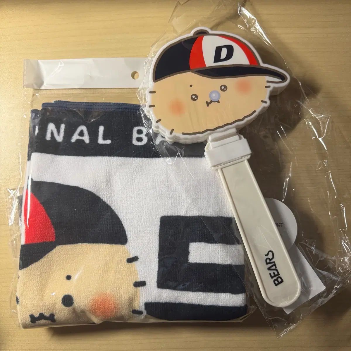 斗山ベアーズ 壊れたクマ 망곰 応援タオル 짝짝이 6,481円