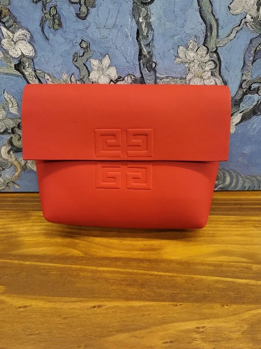 Givenchy ジバンシィ ロゴ 財布 レッド