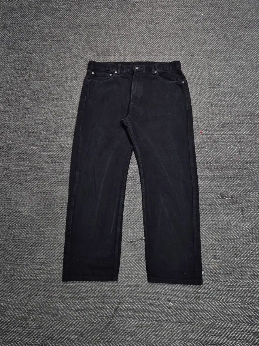 38 リーバイス505 ブラック 綿100％-B115 8,978円