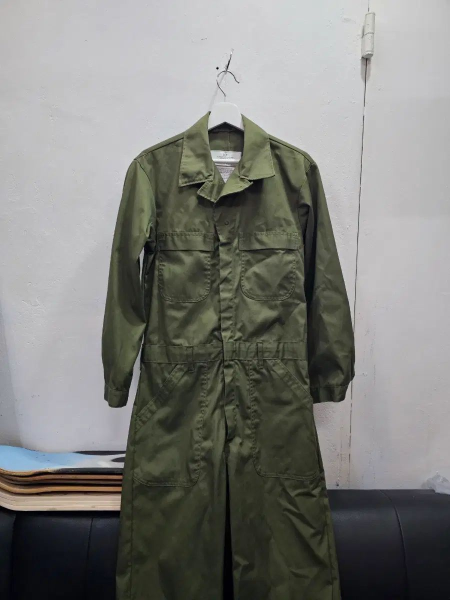 ミリタリー整備服オールインワン 21,736円