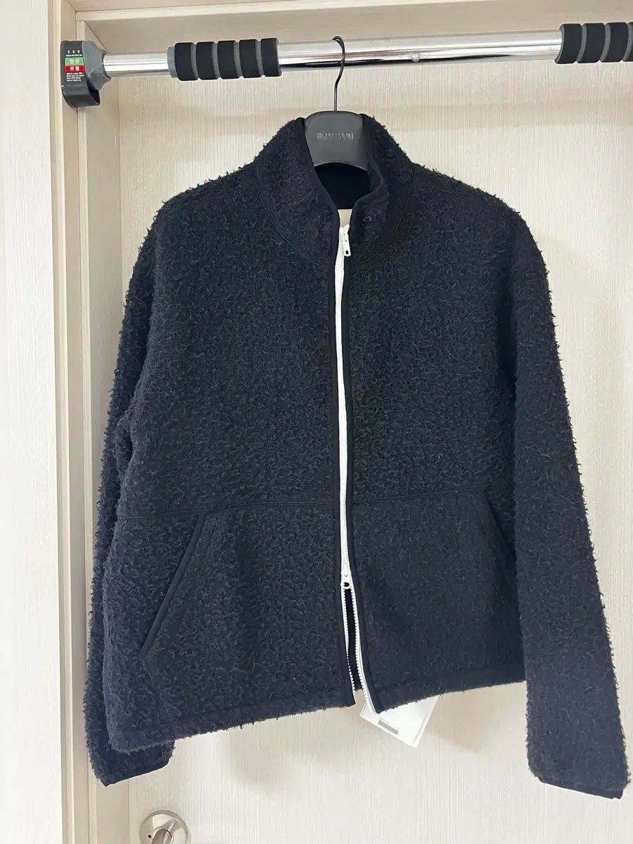 新品) ポッタリー カセンティーノ ジャケット ブラック 31,463円