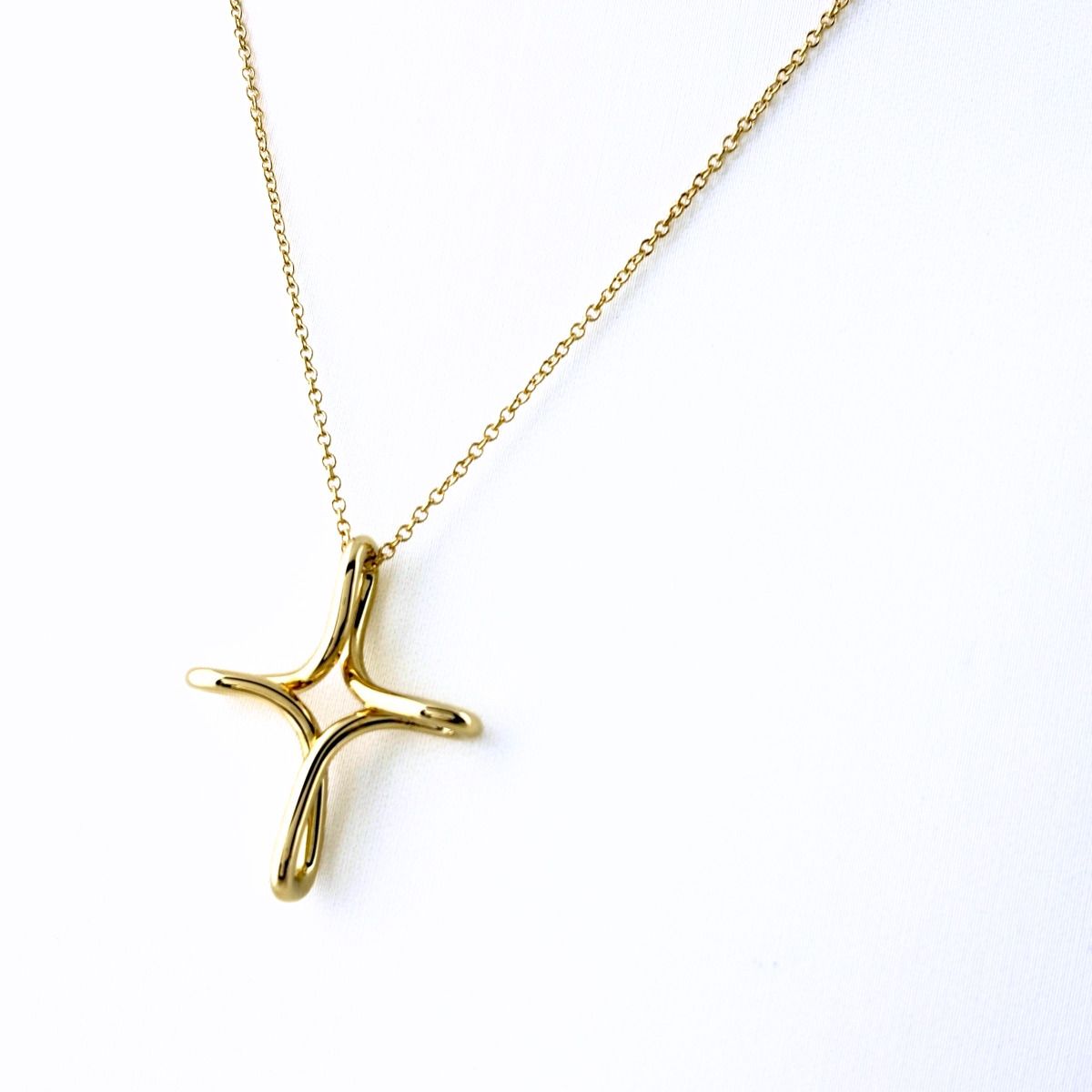 ティファニー TIFFANY&Co. クロスモチーフ YG イエローゴールド ペンダント エルサ・ペレッティ 十字架 ネックレス 750 レディース 【中古】 64,900円