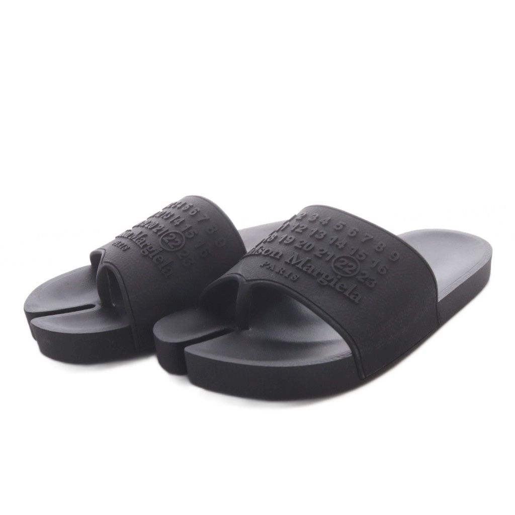 マルタンマルジェラ 22 Martin Margiela 22 メゾンマルジェラ TABI RUBBER SLIDES サンダル フラット 41 ブラック /YO18 15,323円