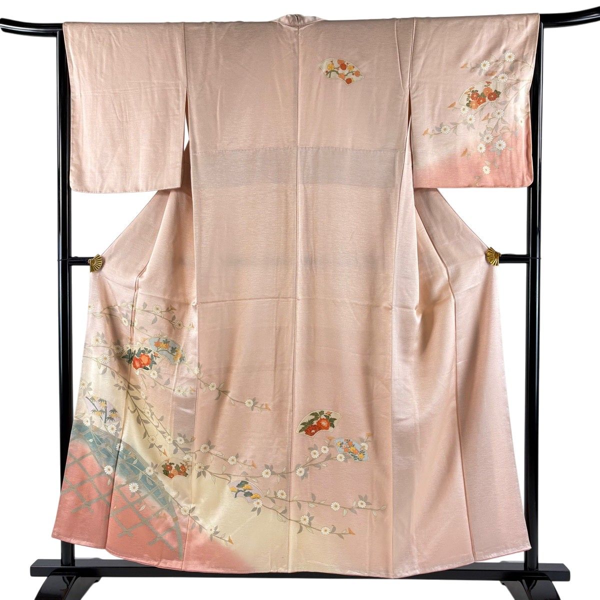 訪問着 身丈155.5cm 裄丈64cm M 袷 扇面 草花 金彩 ぼかし 薄ピンク 正絹 秀品 【中古】
