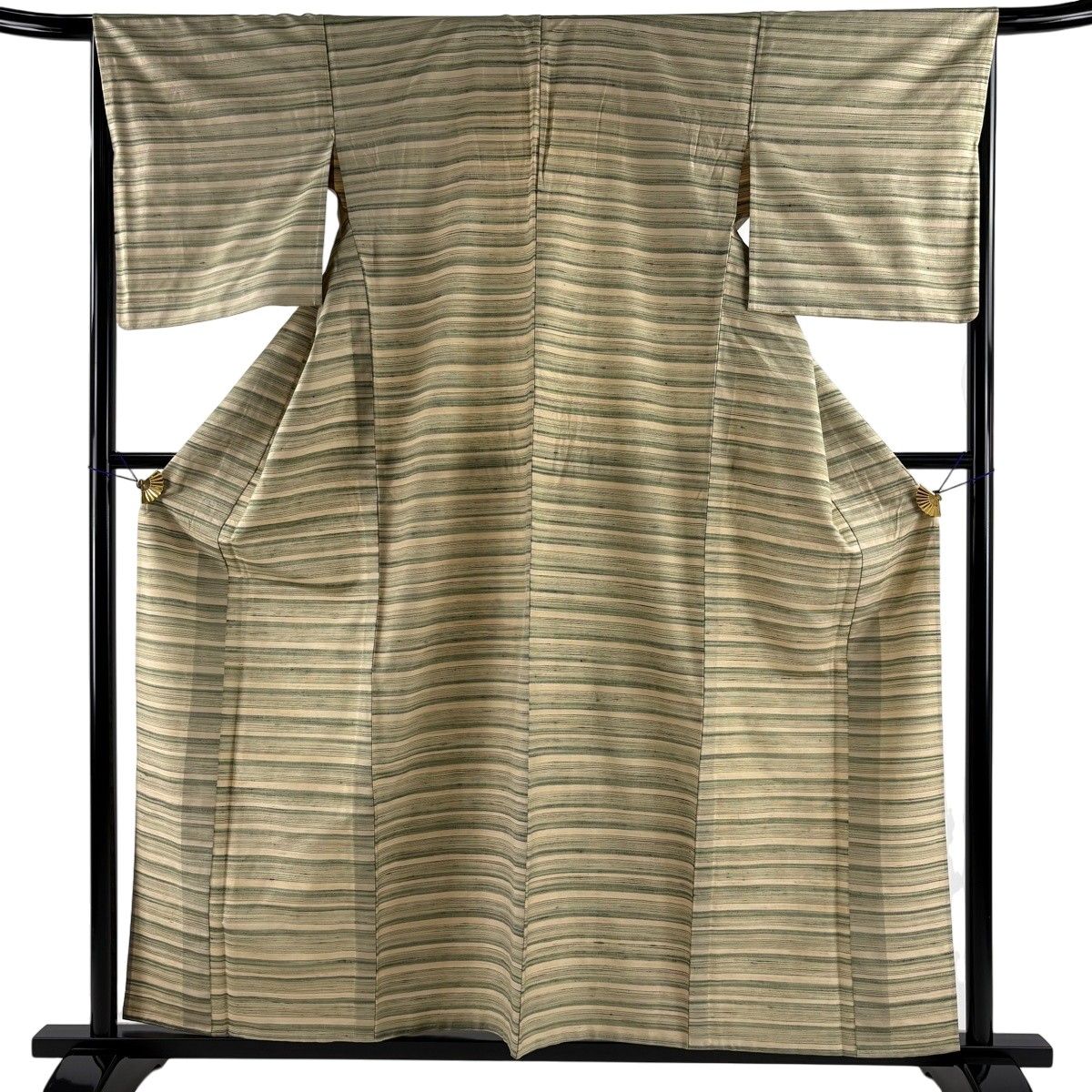 紬 身丈158cm 裄丈67cm M 単衣 横縞 ベージュ 正絹 秀品 【中古】