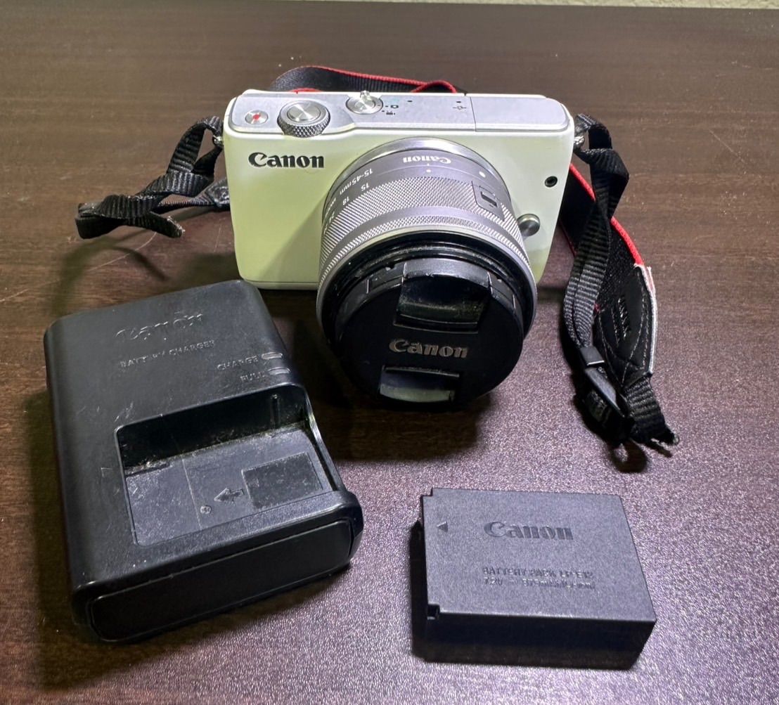 KA180 canon eos M10　ミラーレス一眼カメラ 27,690円