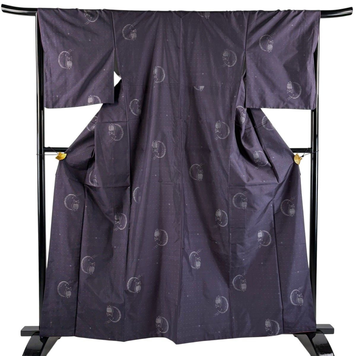 【美品】 紬 身丈162cm 裄丈67cm M 袷 ふくろう 月 紫 正絹 秀品 【中古】 6,336円