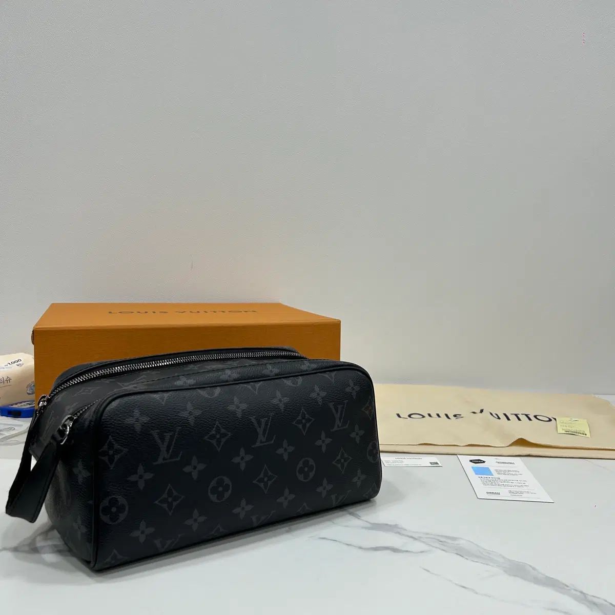 正規品 Louis Vuitton ルイヴィトン エクリプス ドープキット クラッチバッグ 110,299円