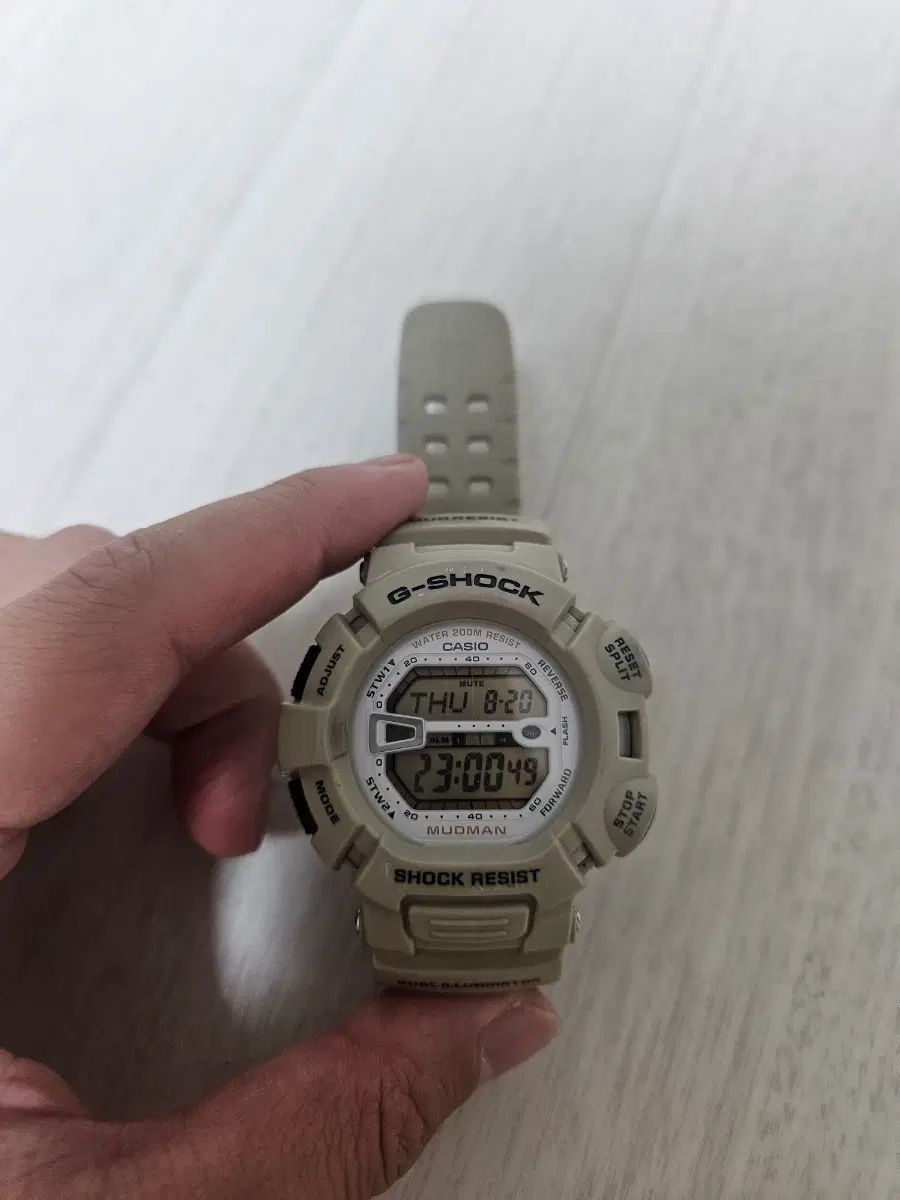 G-SHOCK ジーショック G9000 マッドマン ベージュ 時計 (状態良し)