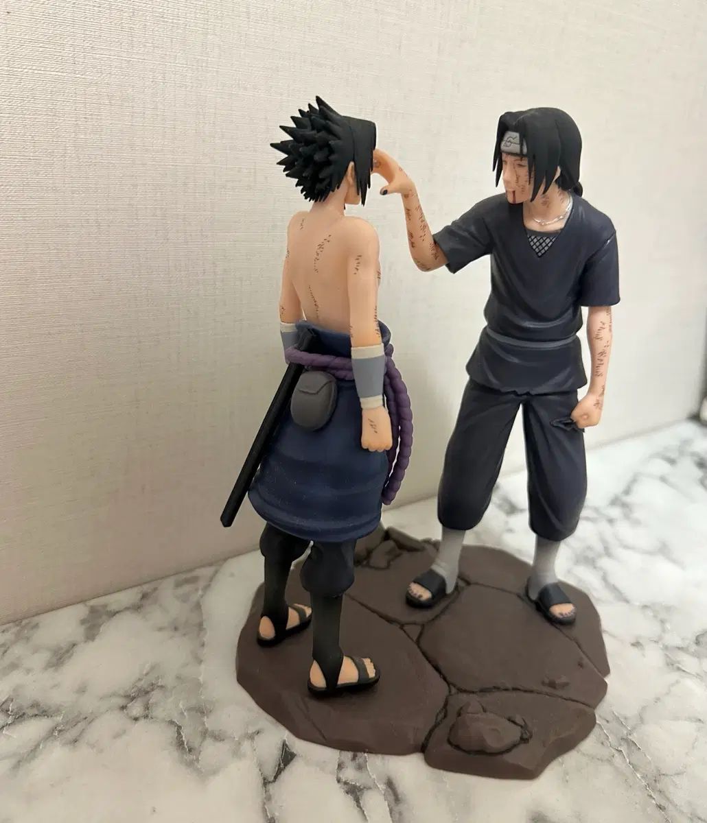 イタチ うちはサスケ ラストワン フィギュア 開封品 出品