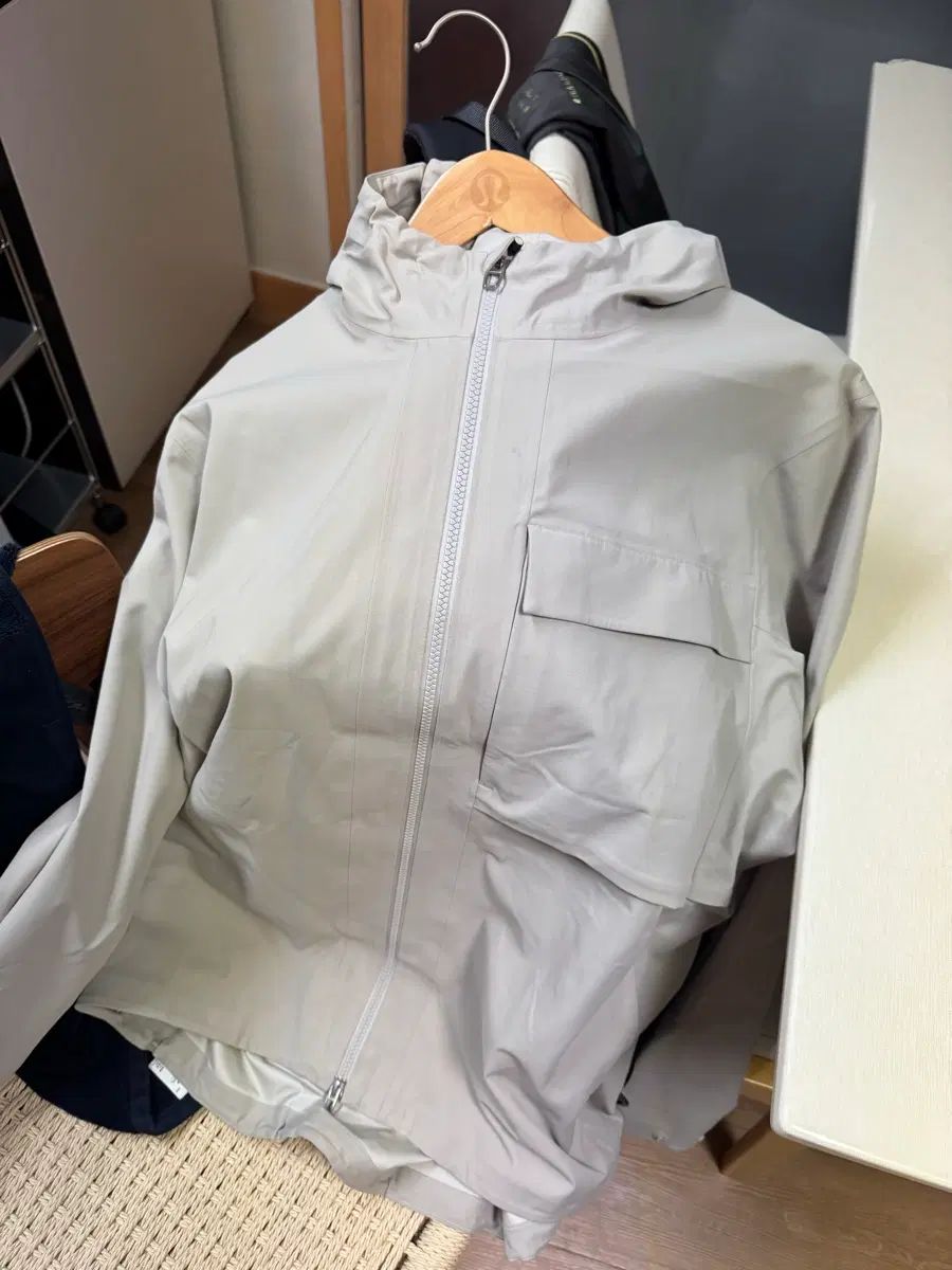 ルルレモン メンズ 防水 ジャケット XL