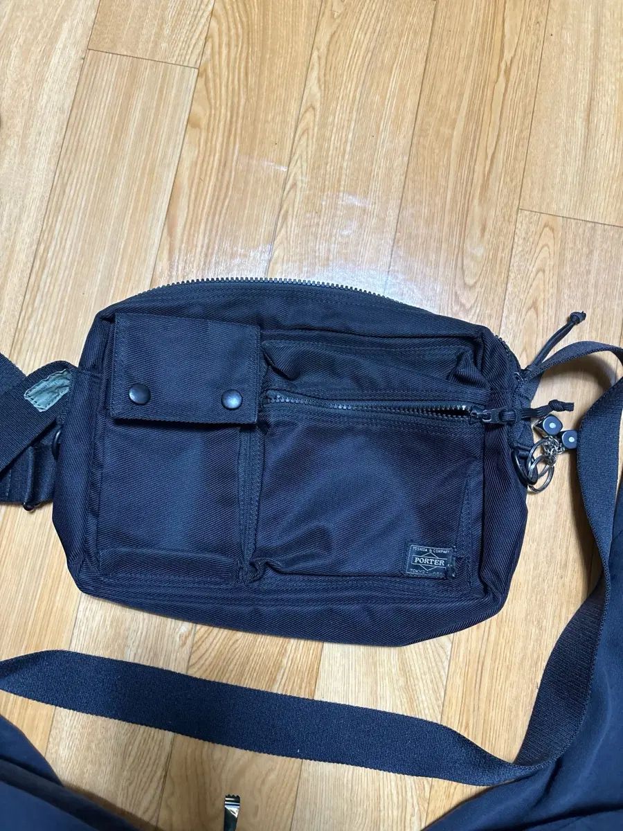 吉田ポーター クロスバック
