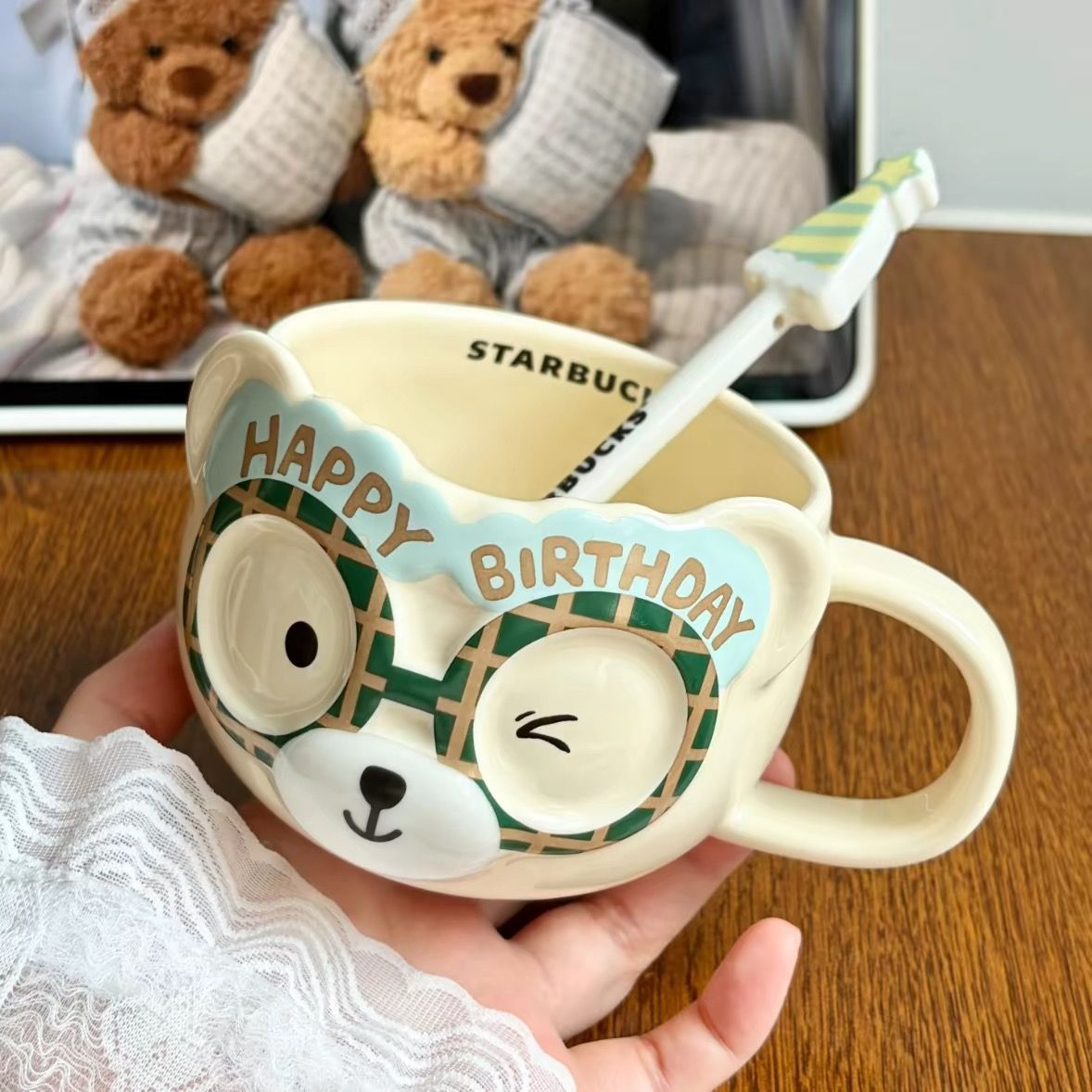 Starbucks スターバックス 歳歳歓喜シリーズ HAPPY BIRTHDAY バースデーベア マグカップ 355ml 中国限定 セラミック 陶器 スプーン付き ギフトボックス