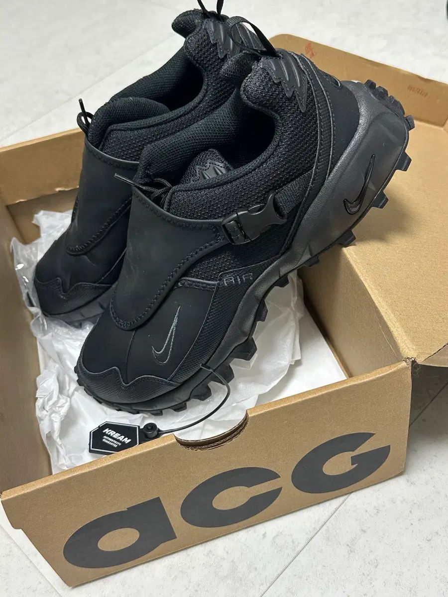 ナイキ ACG パサート ブラック 275