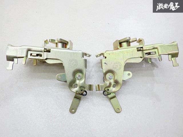 【希少・未使用品】PEREZ製 空冷 ビートル タイプ2 '74〜'79y レイトバス フロントドアラッチ ドアロック 左右セット 211837016H 当時物