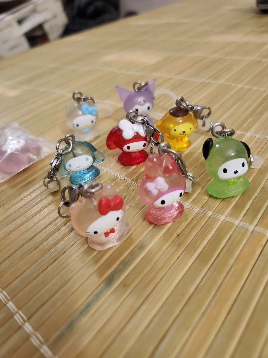 まとめ サンリオ クリア めじるし 9個 군단 (ハローキティ マイメロディ ポチャッコ ポムポムプリン クロミ シナモロール)