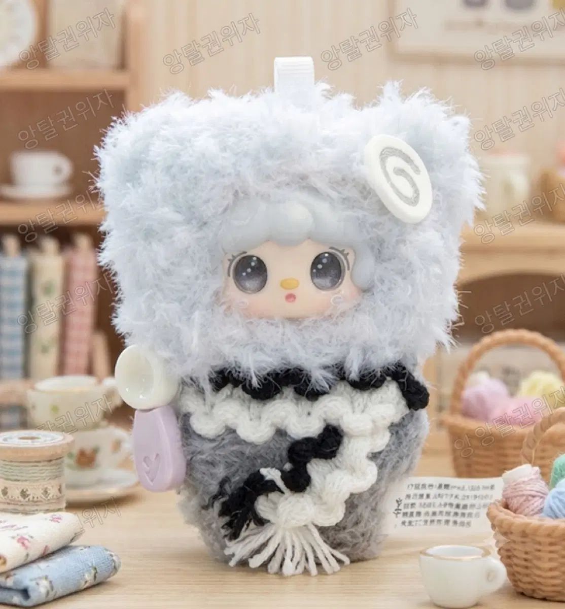 ゆき アルファベット ぬいぐるみ シック 出品