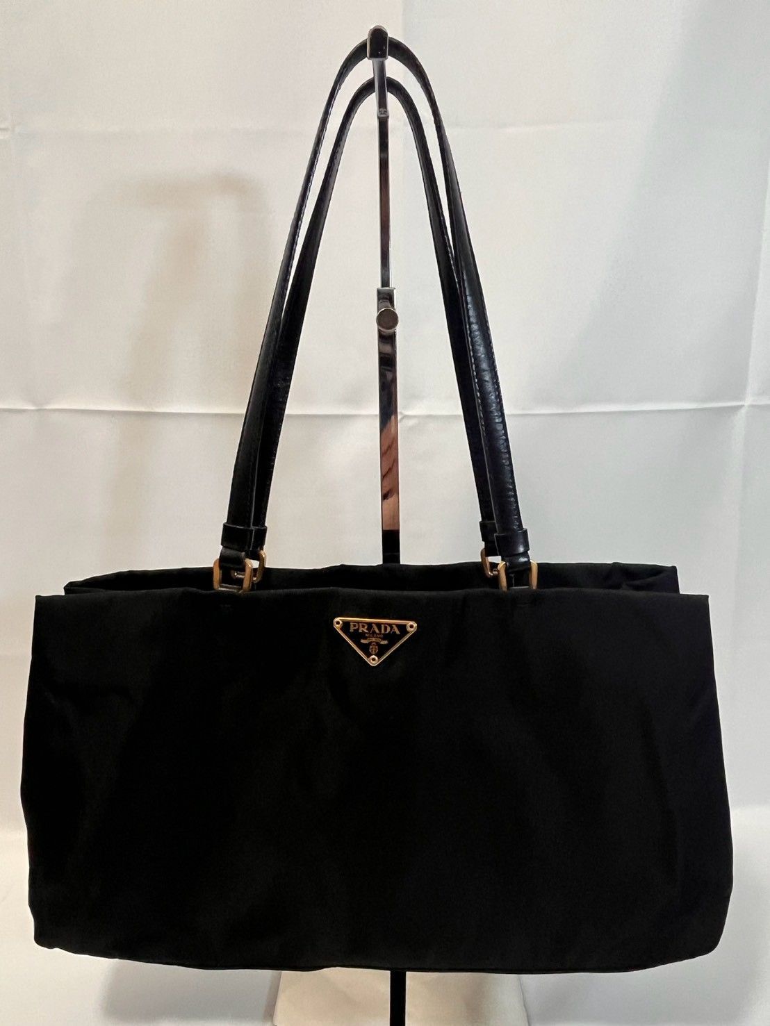 PRADA プラダ 三角ロゴ ナイロン トートバッグ ブラック 黒 ゴールド金具 肩掛け/No.675 29,250円