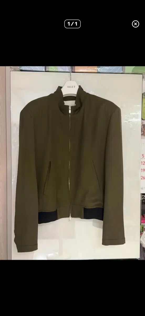 ヘルレット カーン ローネック ブルゾン チーフ 2サイズ