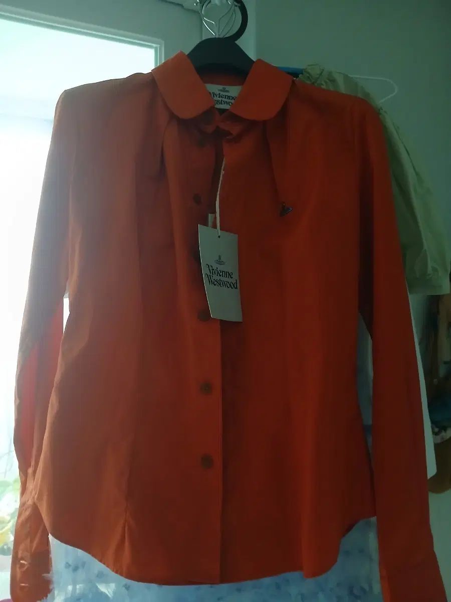 VIVIENNE WESTWOOD ブラウス