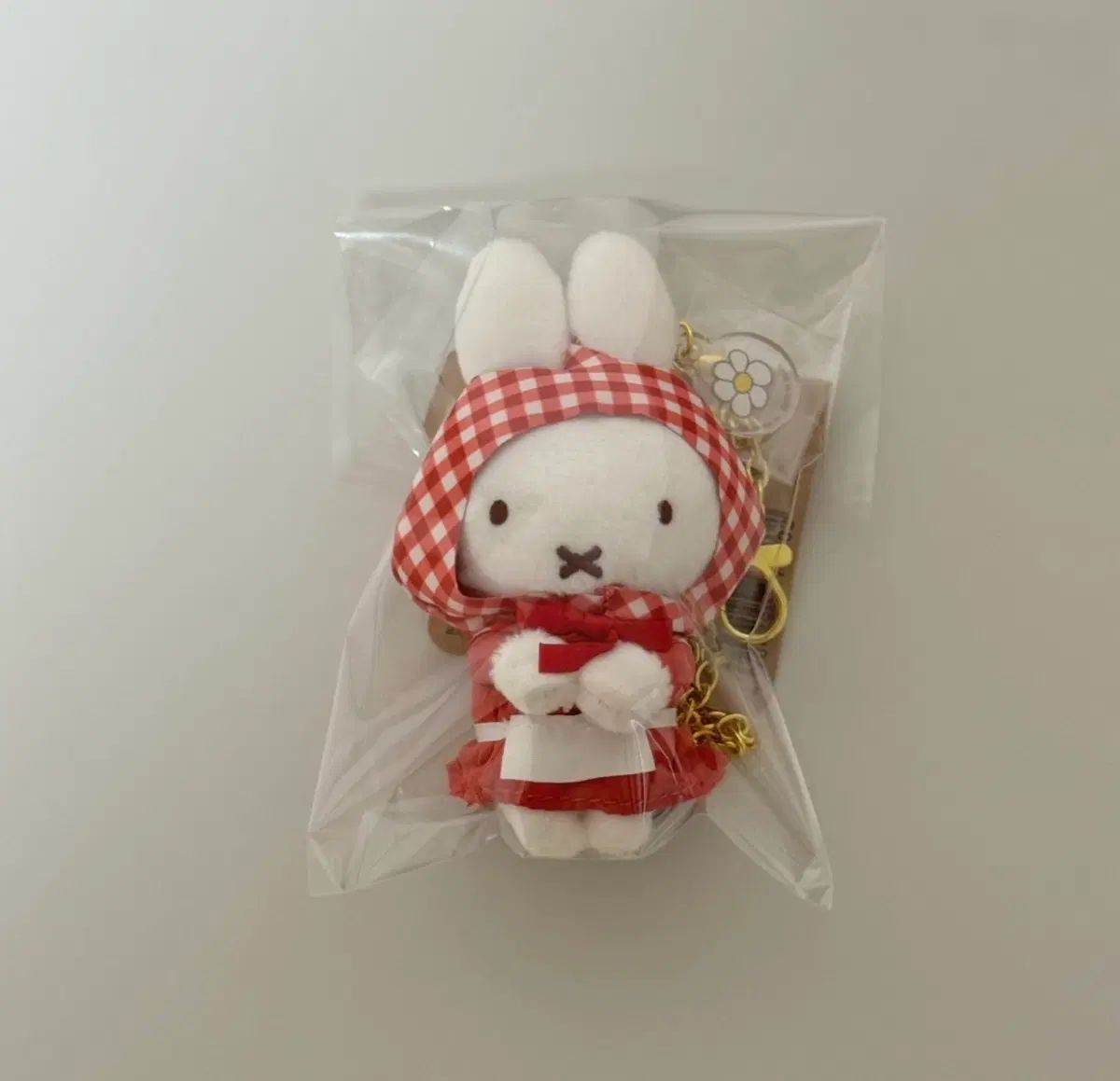 日本ミッフィー いちご ぬいぐるみキーホルダー