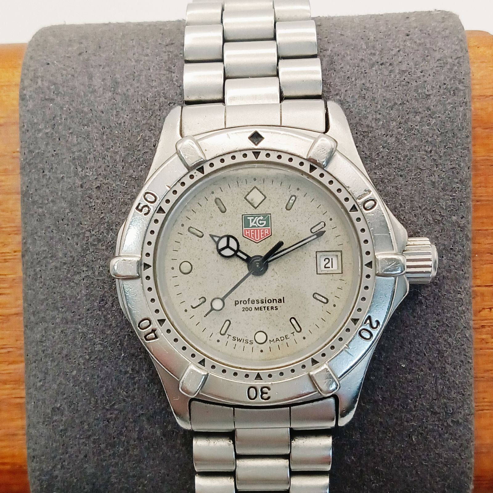 【稼働】0821-2 TAG HEUER タグホイヤー プロフェッショナル 962.208-2 レディース腕時計 クォーツ デイト グレー文字盤 21,445円