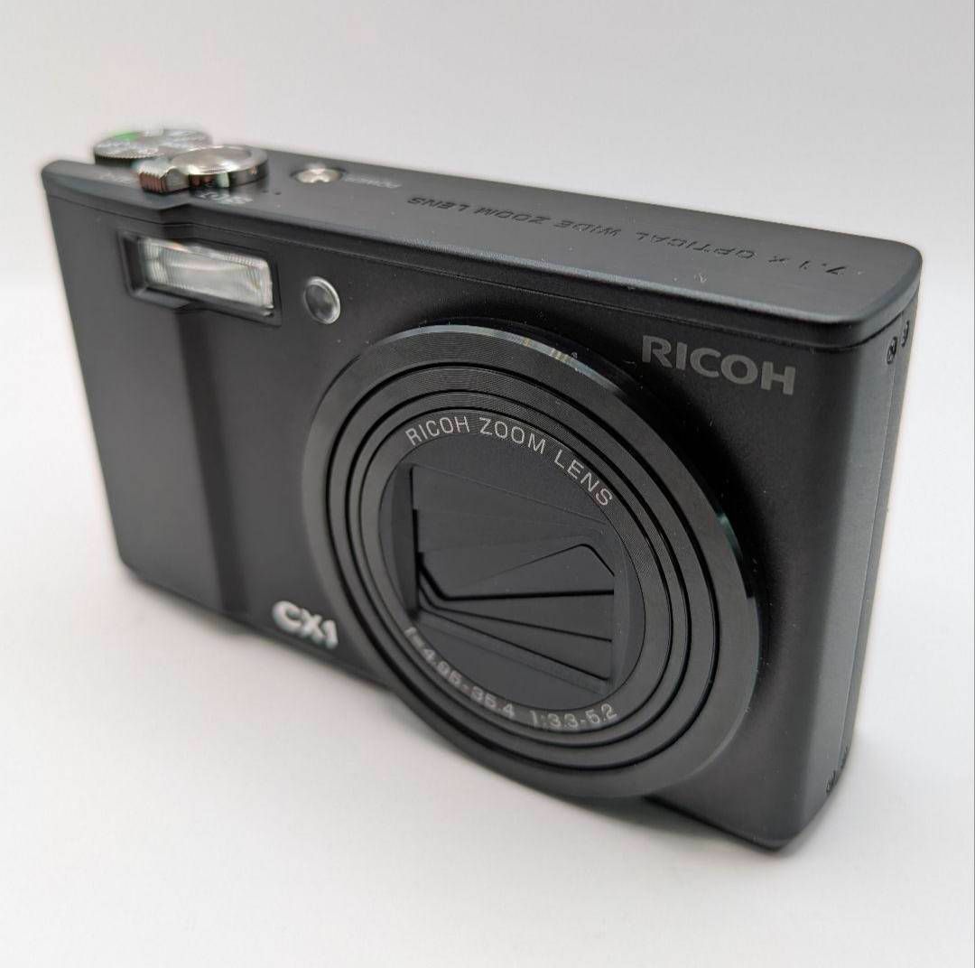 ✨️ほぼ新品✨️RICOH CX1✨️シャッター571回✨️完全動作確認済み