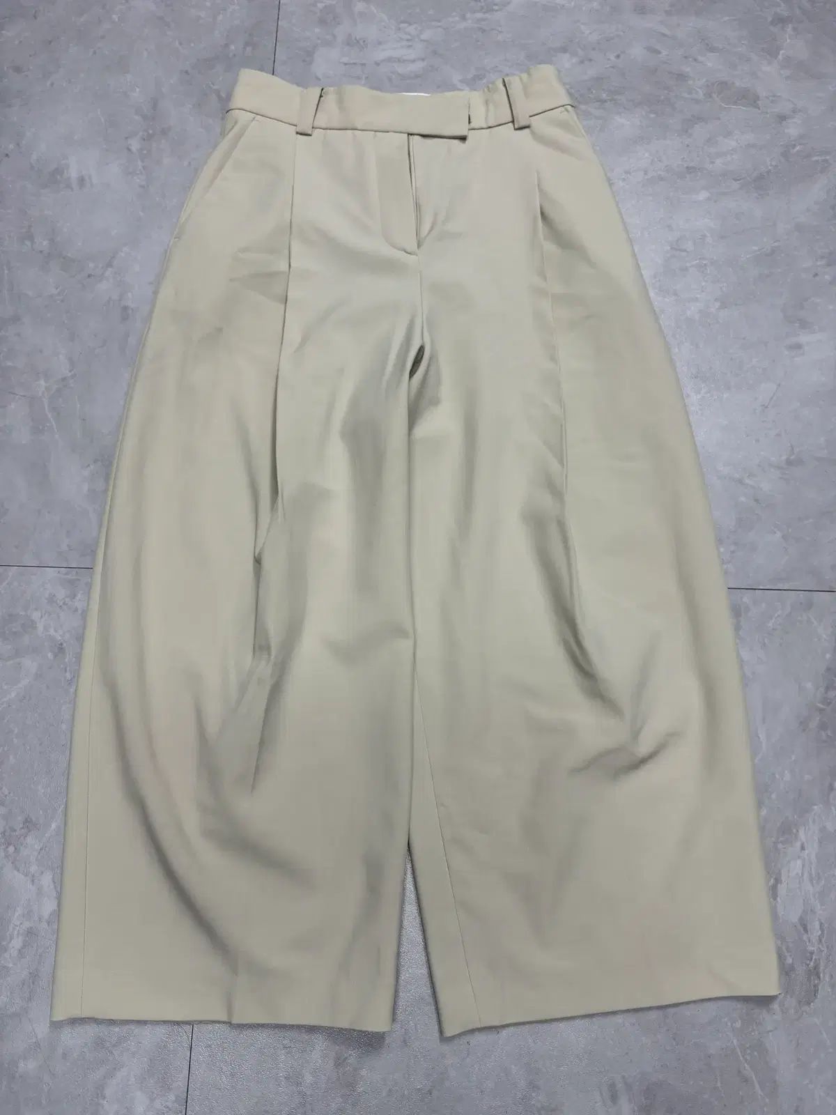 27 SYSTEM スラックス