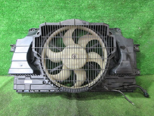 電動ファン　92100-3XAOA　 日産 　キャラバン　LDF-VW6E26　HSP0847-17-22 5,680円