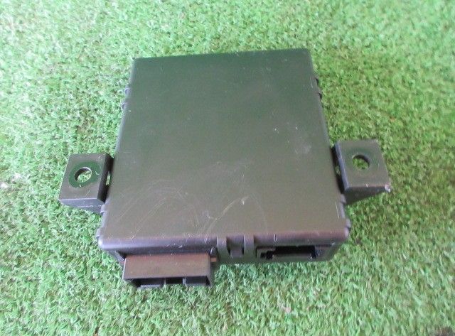 ゲートウェイモジュール アウディ DBA-8KCDNF H24　8R0 907 468 H　HSP0939-17-15
