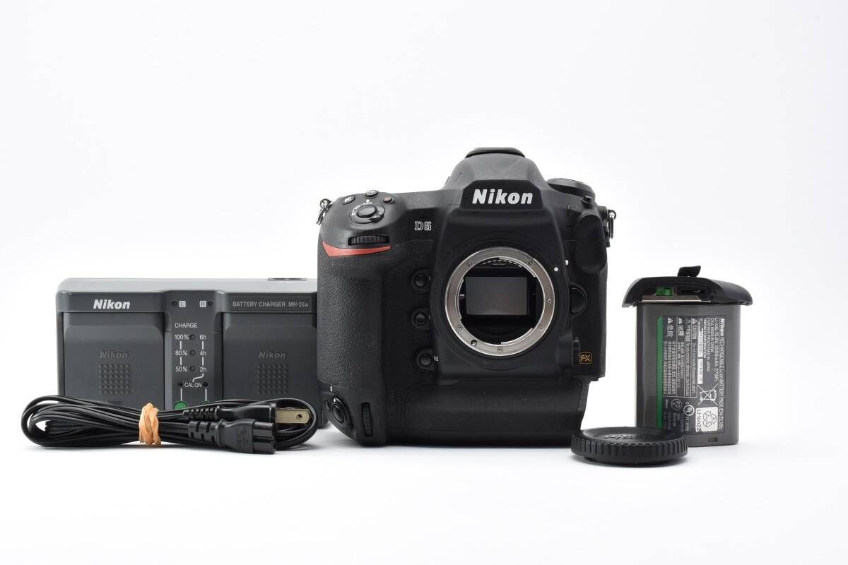 ★良品★《ショット数8,641回》ニコン NIKON D5 ボディ XQD-Type★　YMA1944＃16