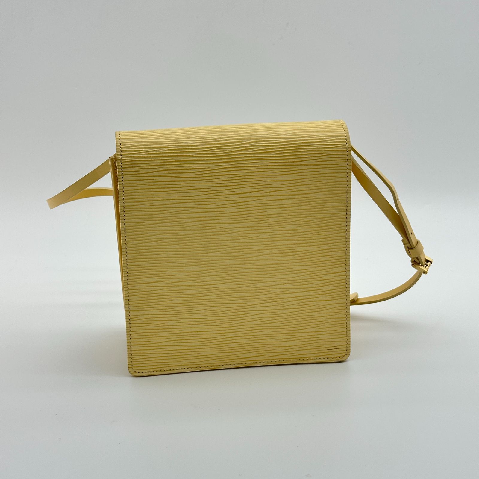 LOUIS VUITTON ルイヴィトン エピ ビアリッツ ミニワンショルダーバッグ M5293A ヴァニライエロー レディース ABランク