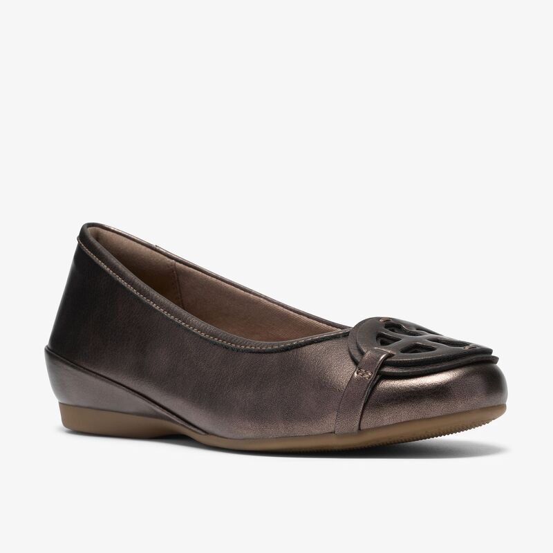 クラークス レディース シューズ サンダル レザー Clarks Cathrynn Luna WomenslipOn Leather Wedge Shoes Bronze Metallic メタリック