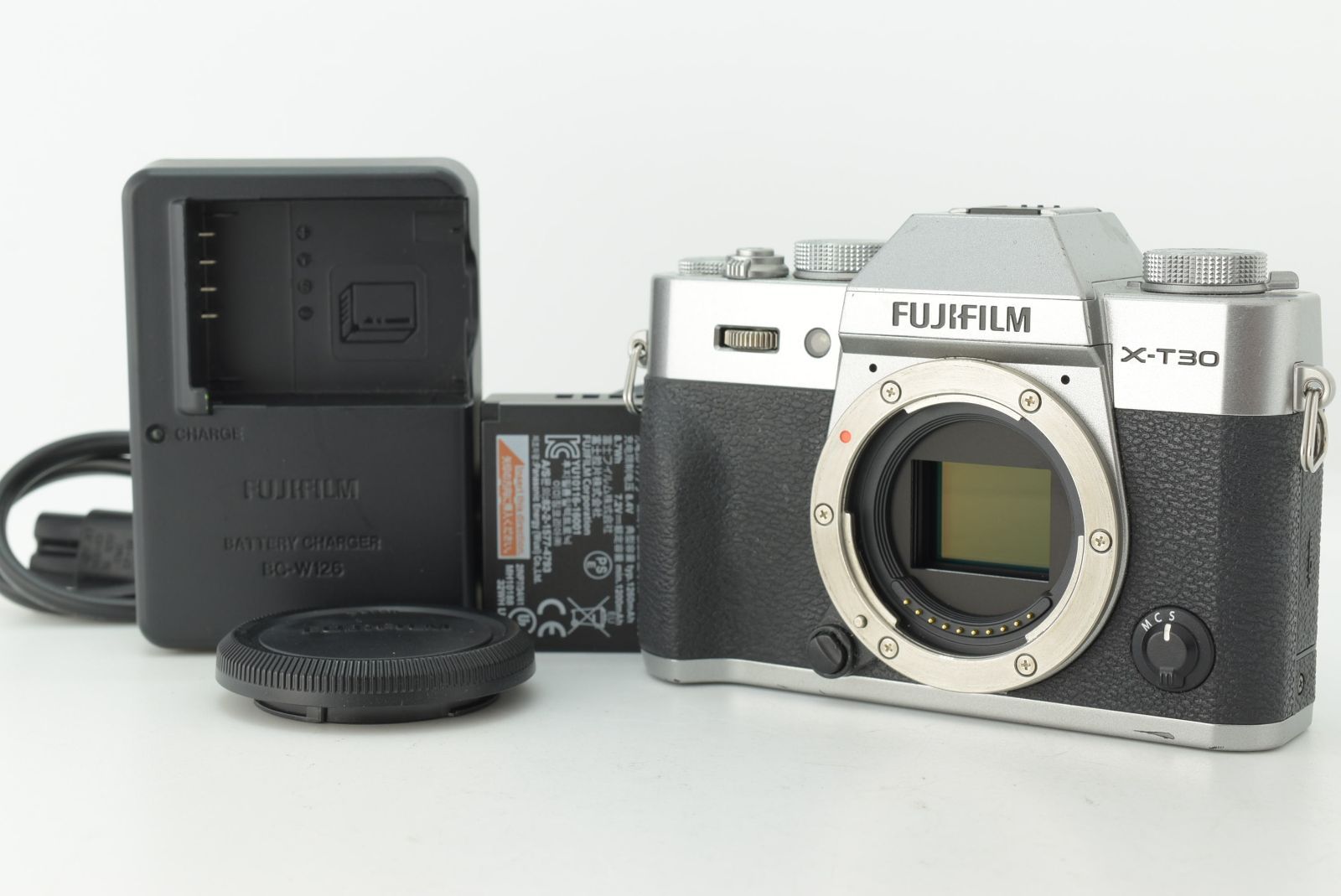 [Good Condition] Fujifilm X-T30 Silver Mirrorless Digital Camera Fujifilm Mirrorless SLR Camera Silver Body Main Unit EF-TN-JP2854