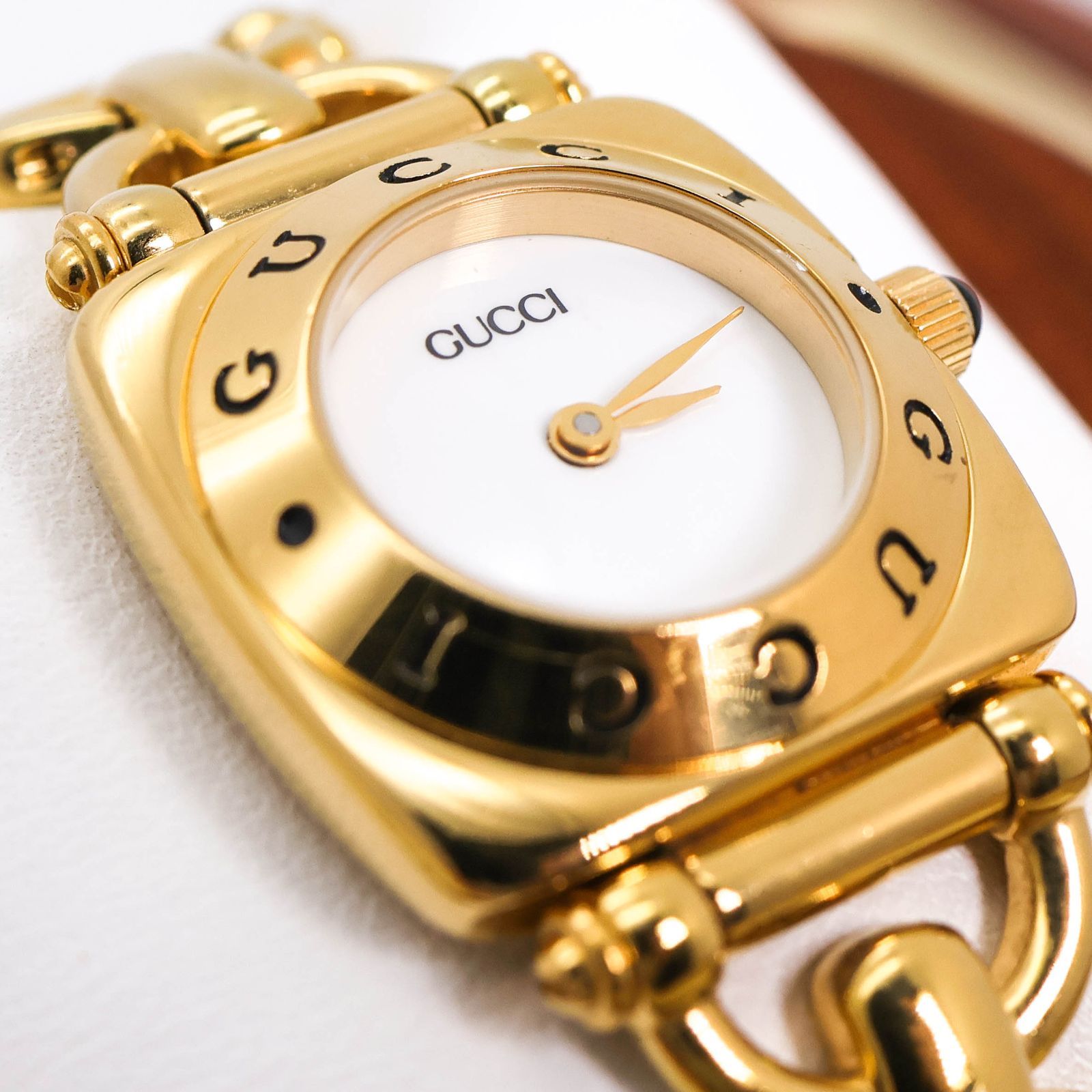 稼働 GUCCI 6400L 腕時計 ホースビット ゴールド 白文字盤 3963