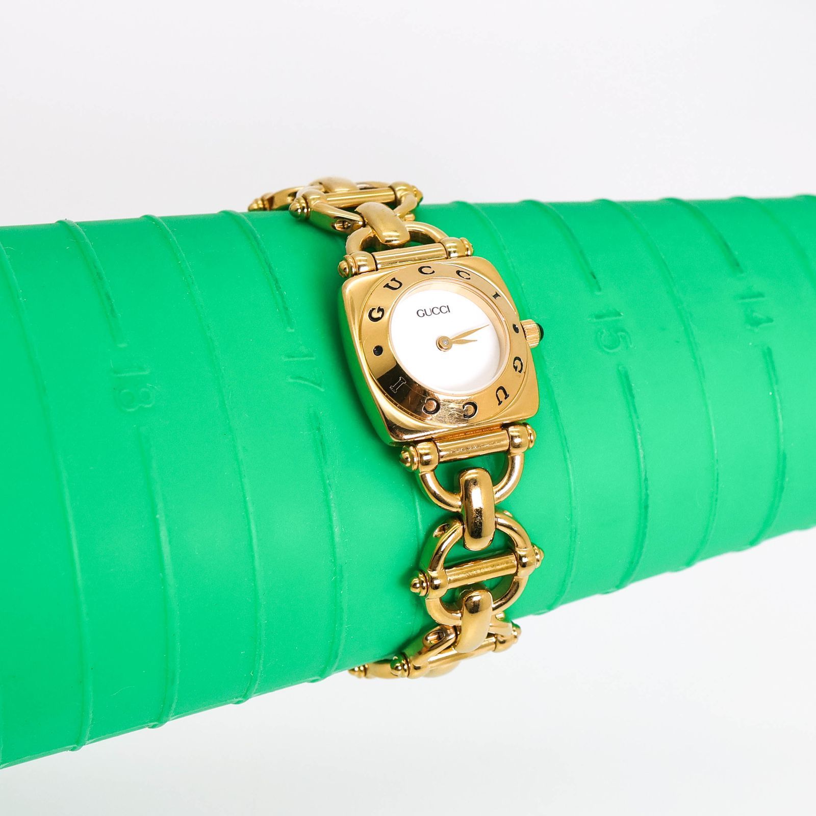 稼働 GUCCI 6400L 腕時計 ホースビット ゴールド 白文字盤 3963