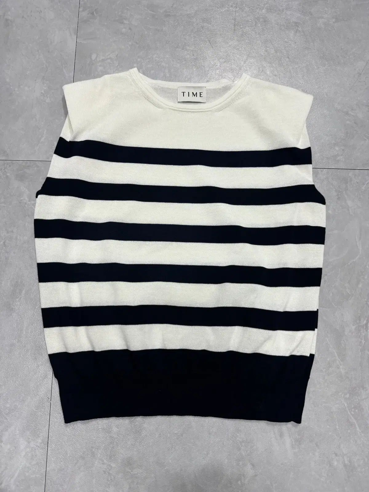 85 タイム TIME 24SS ニット ベスト 19,861円