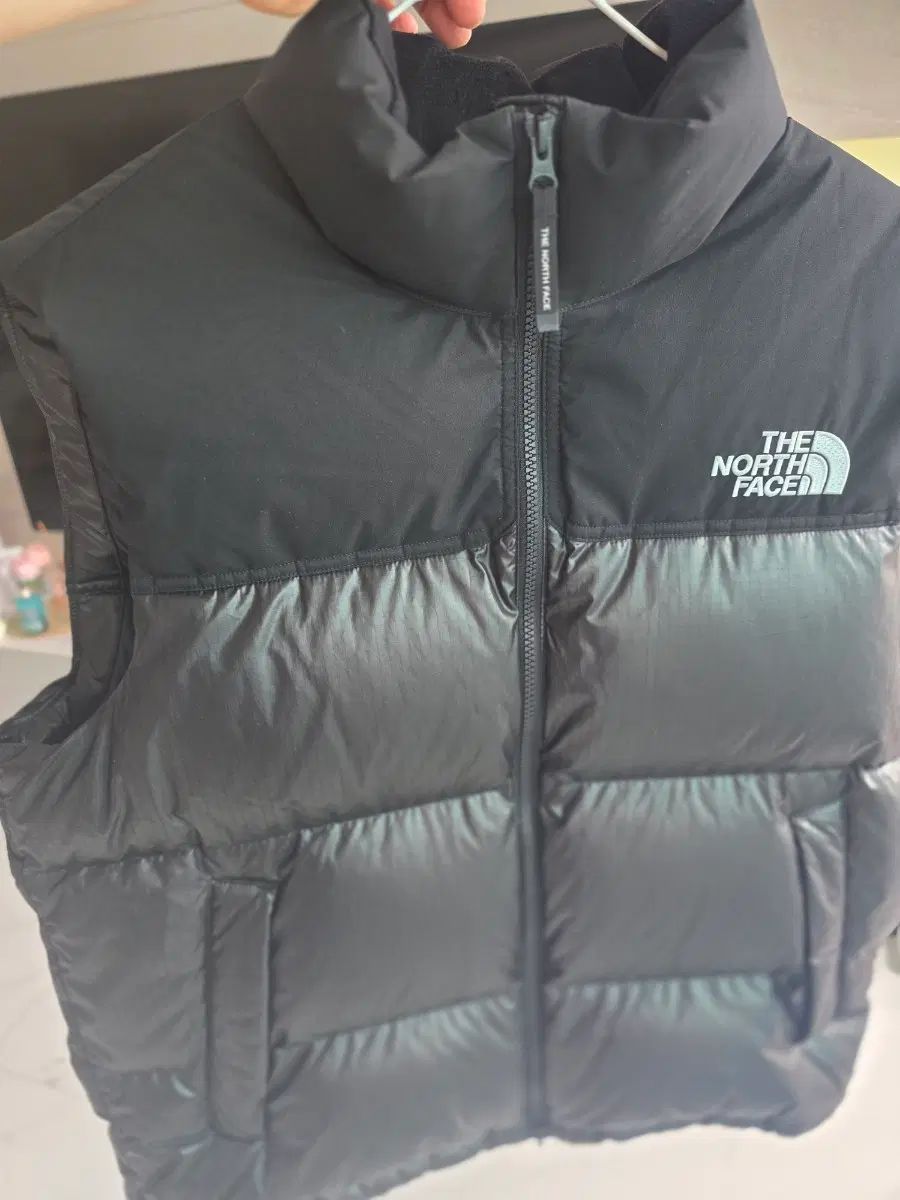 THE NORTH FACE ザノースフェイス ヌプシダウンジャケット ベスト ブラック 100(L)