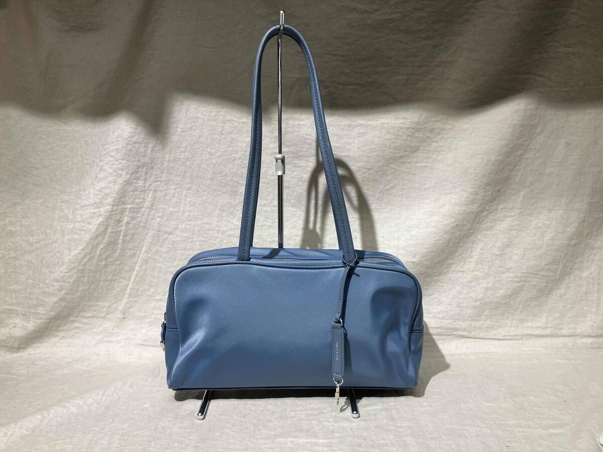 unico ラグ NEVEL ネヴェル ベージュ 200✖️250 美品