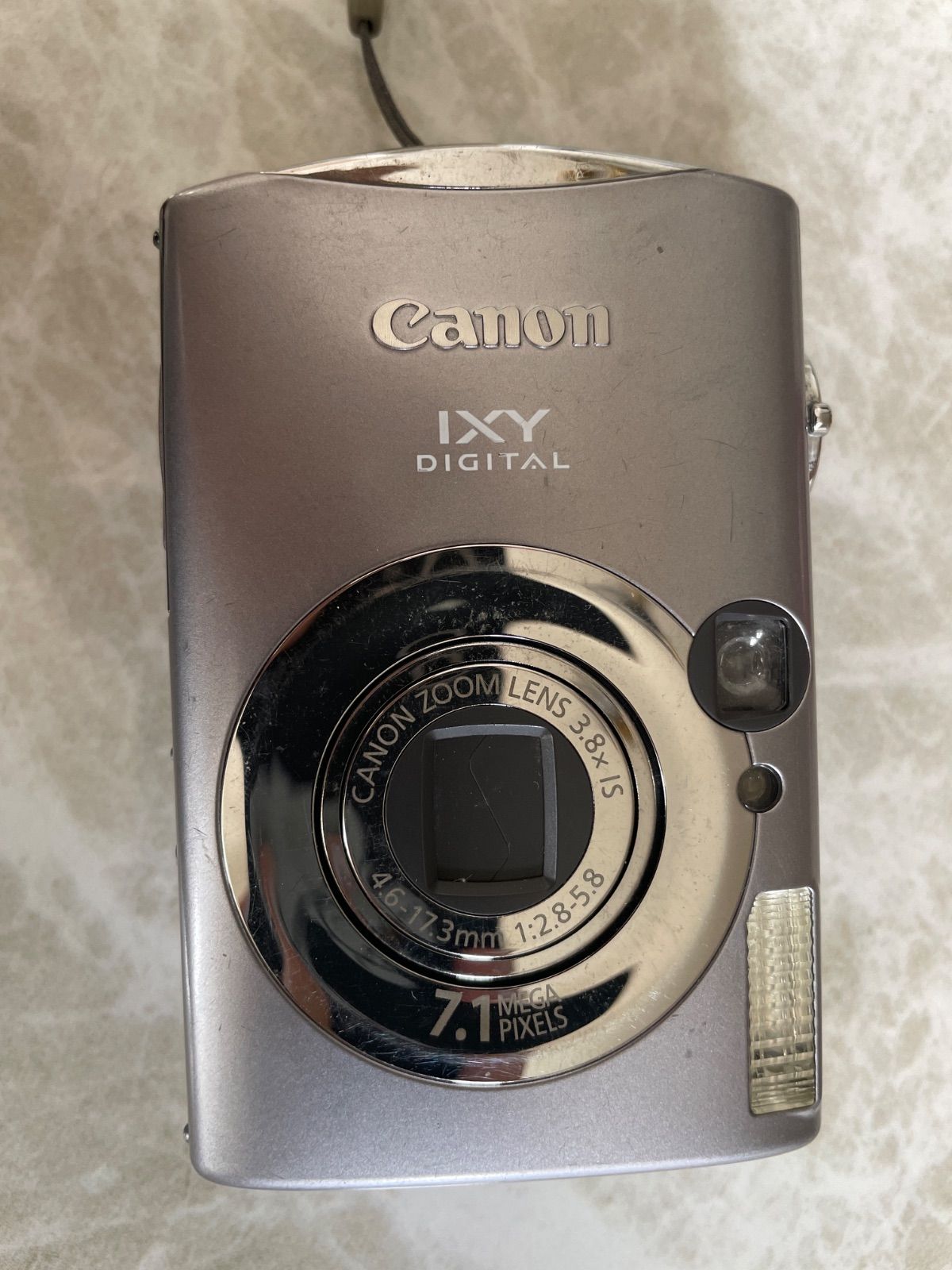 Canon IXY DIGITAL 900 IS PC1209 7.1MEGA PIXELS シルバー色
