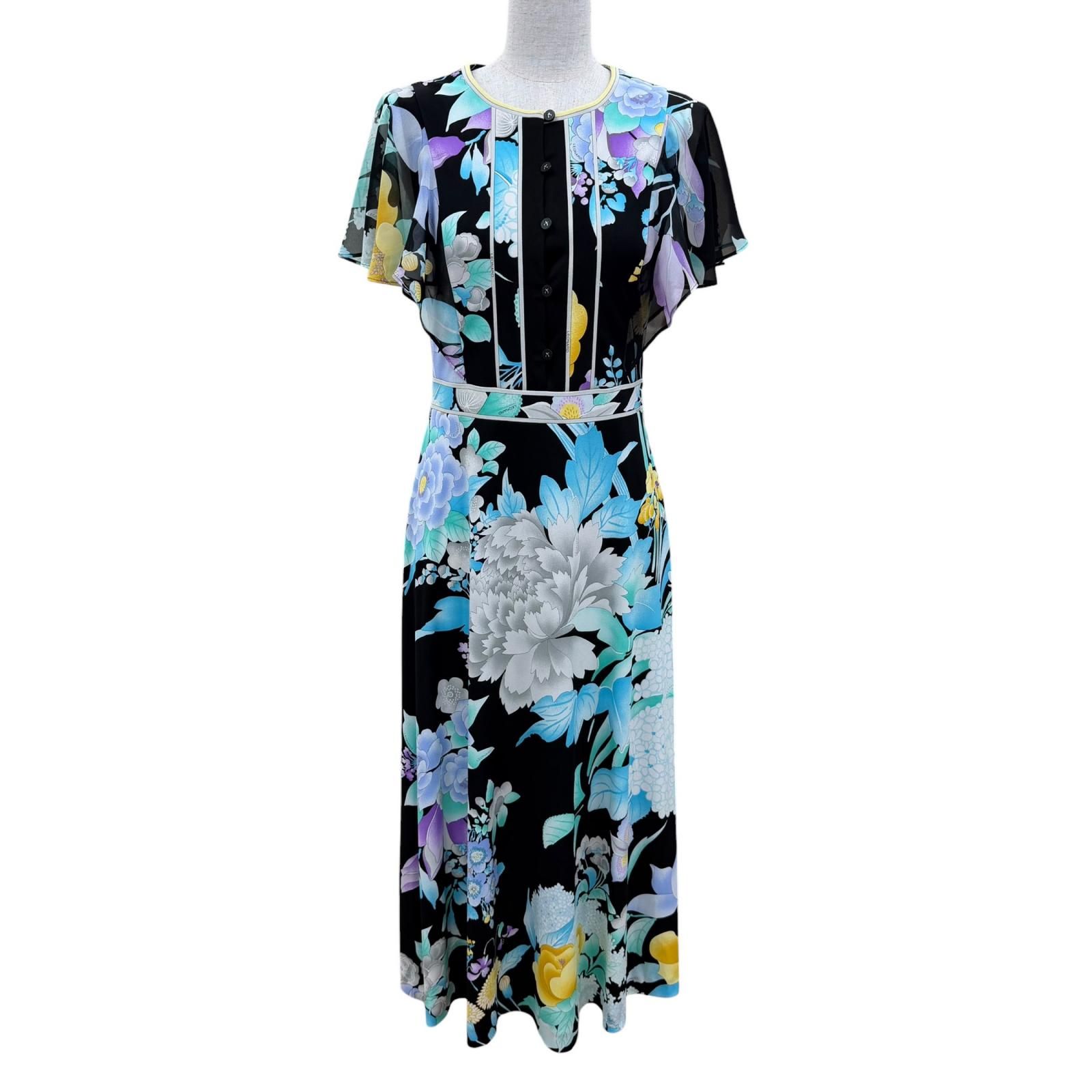 極美品☆LEONARD FASHION レオナール ファッション 0170220 花柄デザイン ロゴボタン ワンピース マルチカラー 36 正規品 レディース 50,400円