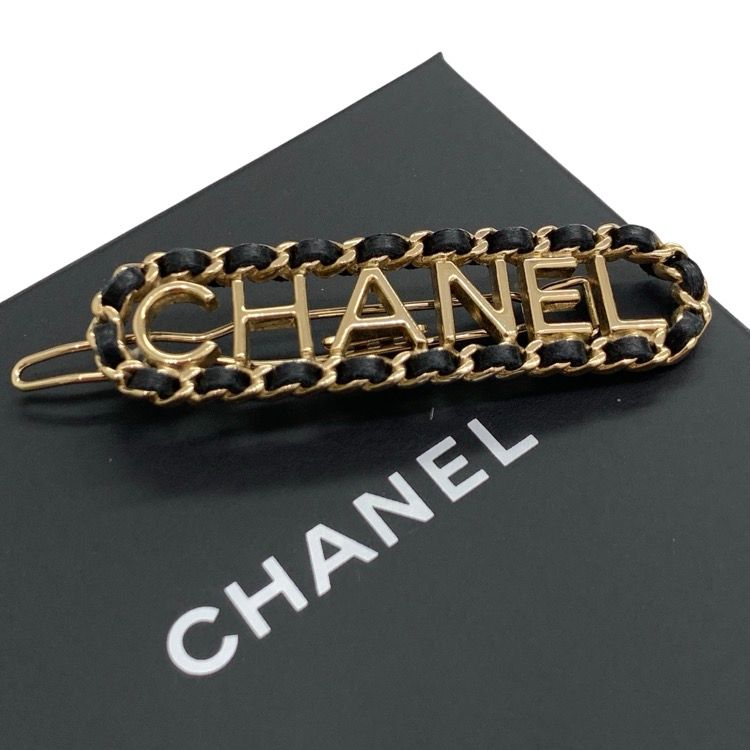 CHANEL シャネル バレッタ レザー/ライトゴールド